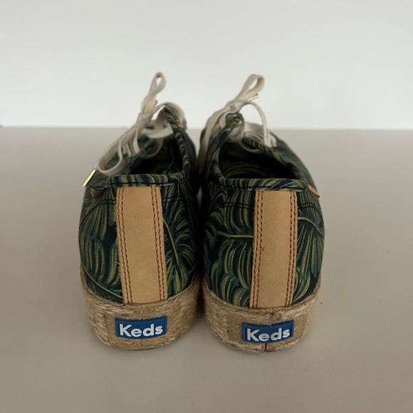 Keds Women's Green Leaf Print Sneakers - Picture 6 of 10